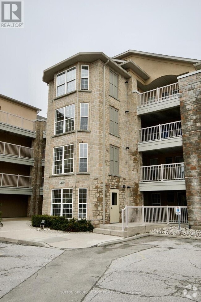 Building Photo - 1490-1490 Bishops Gate