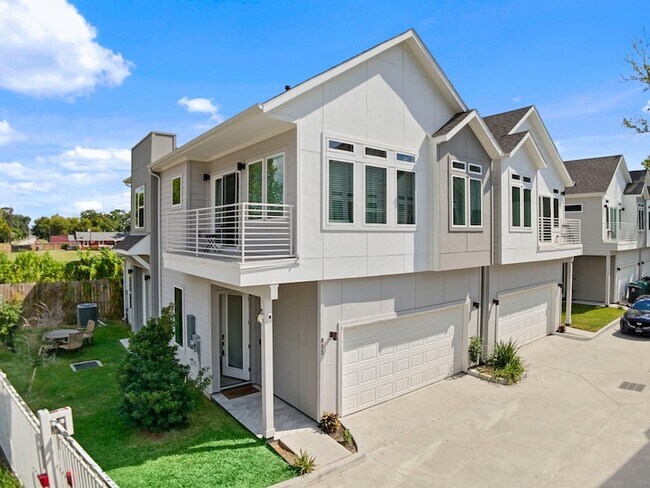 Foto del edificio - 851 Prosper St