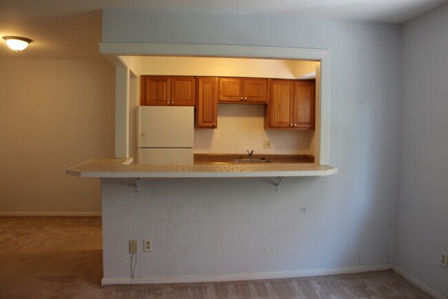 Building Photo - 4316 N Carlin Springs Rd