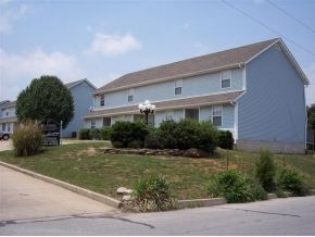 Primary Photo - Classic Townhouses