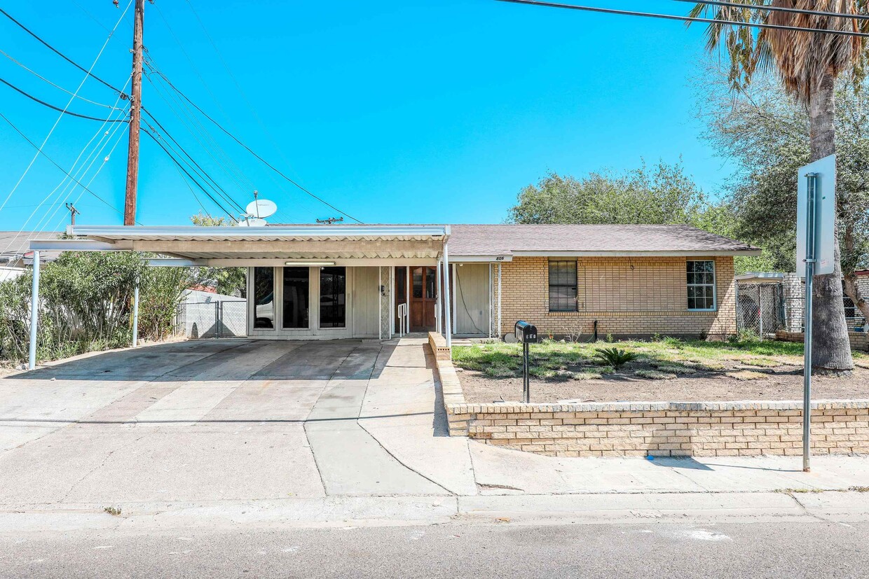 Primary Photo - 806 Bustamante St