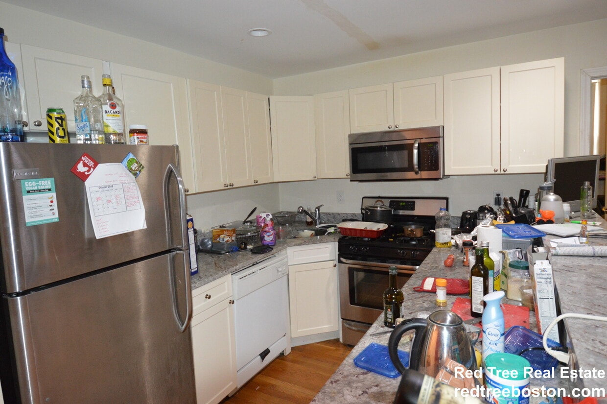 Photo - 62 Egmont St. Unit 4