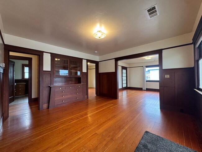 Foto del edificio - 1336 6th St