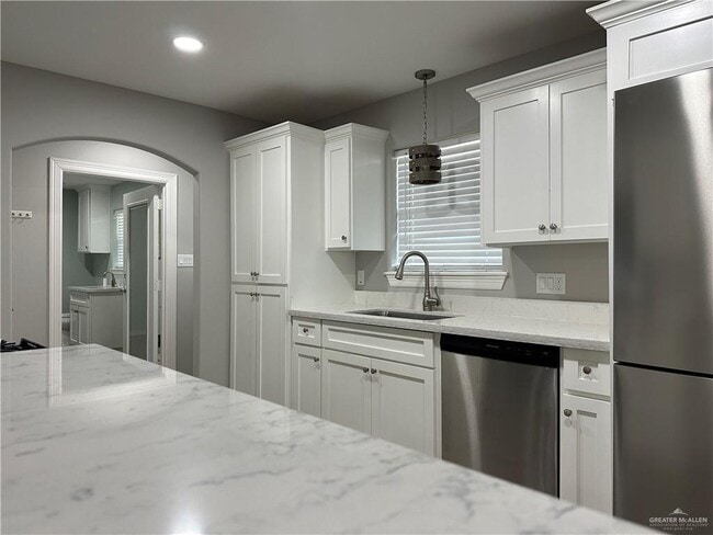 Foto del edificio - 304 W Walnut Ave