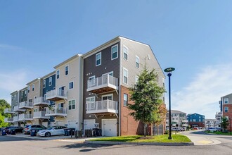 Building Photo - 4240 Broad Hill Dr