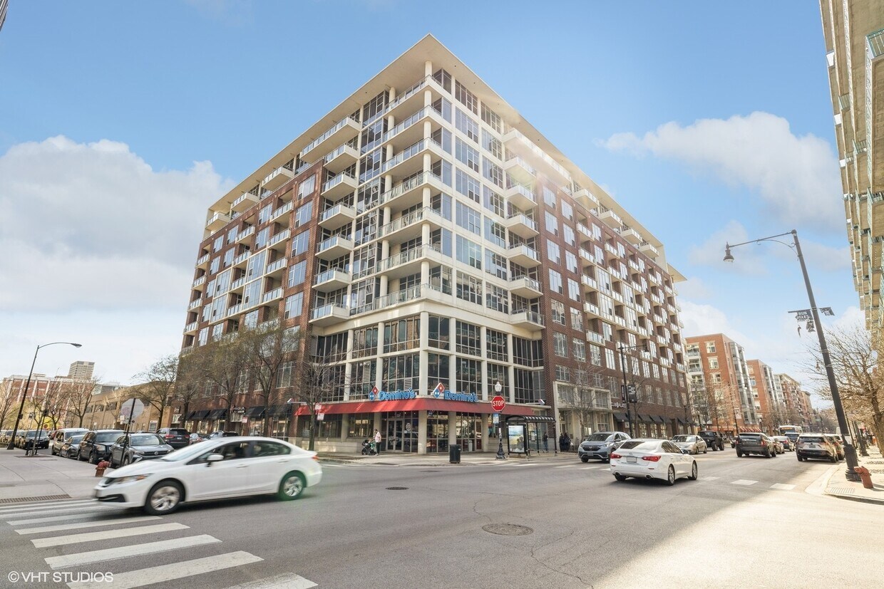 Primary Photo - 901 W Madison St