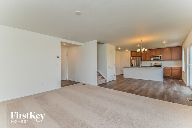 Building Photo - 10333 Luneth Dr