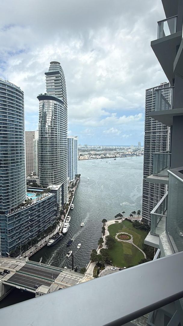 Photo - Fully furnished 2-bedroom residence in the heart of Brickell. Apartment