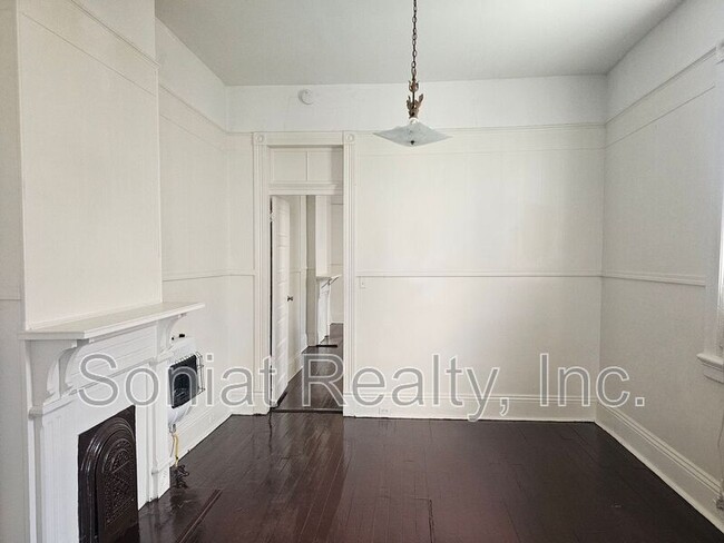 Building Photo - 3032 Palmyra St