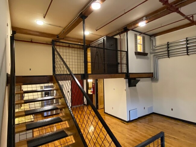 Building Photo - Rittersville Lofts