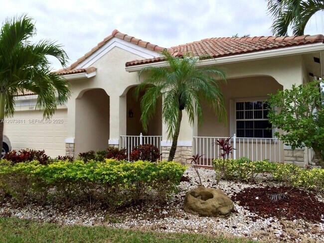 Foto del edificio - 4407 Laurel Ridge Cir