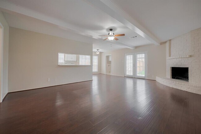 Building Photo - 8119 La Roche Ln