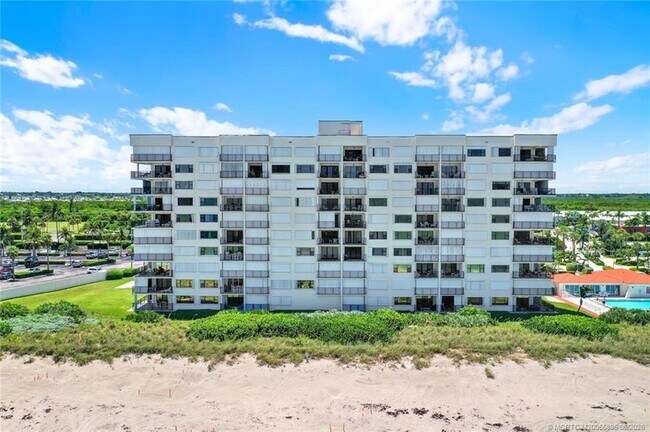 Building Photo - 9490 S Ocean Dr