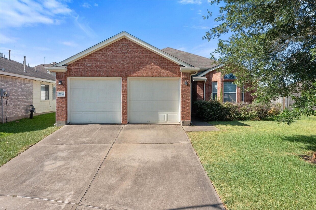 Foto principal - 2614 Maple Pl Ct