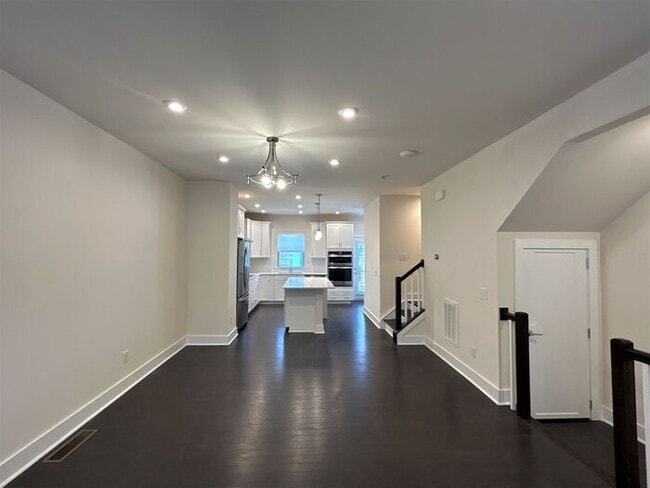 Foto del edificio - Beautiful condo in Midtown area!