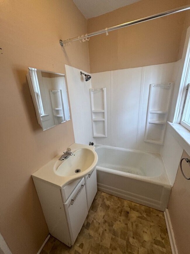 Foto del edificio - 619 3rd St