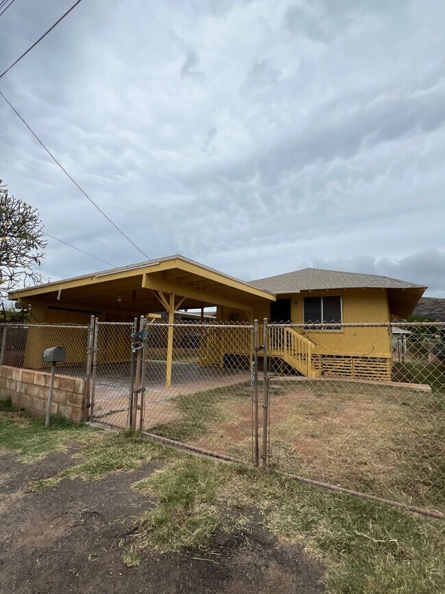 Foto del edificio - Pet friendly SFH with enclosed yard