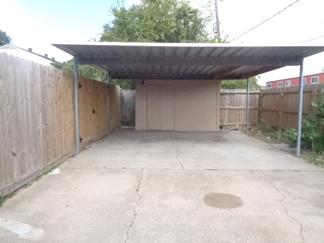 Building Photo - 5502 Deep Forest Dr