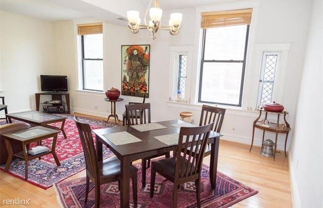 Foto del edificio - 6100 Waterman Blvd