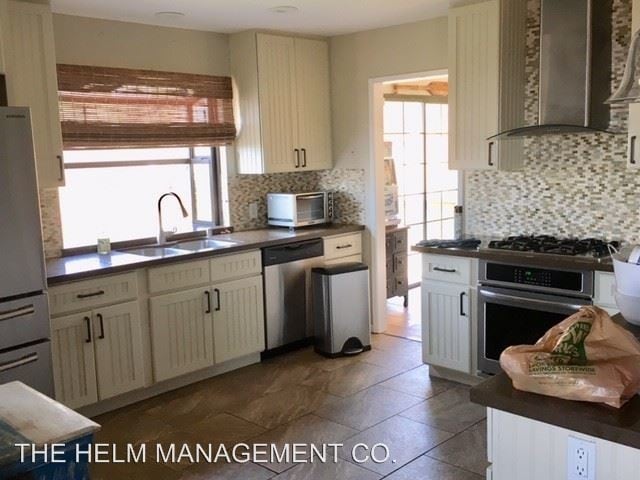 Building Photo - 4 br, 2.5 bath House - 10916 Quail Canyon Rd