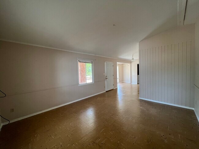 Foto del edificio - 16 Kurthwood Rd