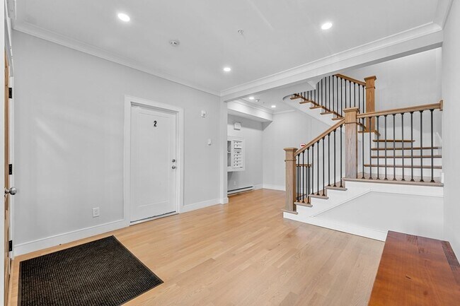Foto del edificio - 533 Newbury St