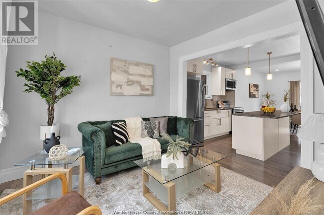Photo du bâtiment - 1509 Hall Ave