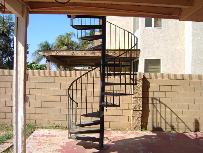 Building Photo - 8955 Digger Pine Dr