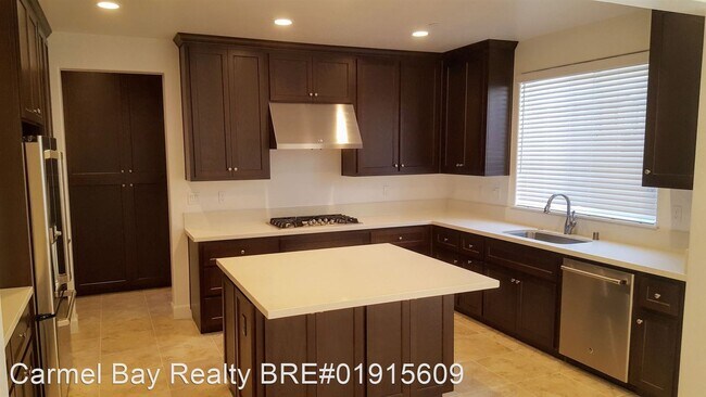 Foto del edificio - 3 br, 2.5 bath House - 2721 Sea Glass Ave