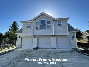 Building Photo - 837 Bantam Way