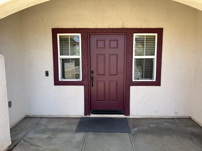 Building Photo - 995 Sundew Way
