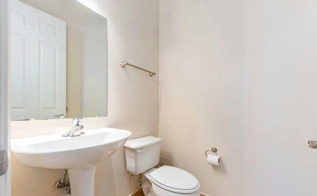 Foto del edificio - 1088 Grove Park Cir