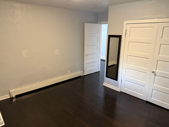 Foto del edificio - Updated 2 bed 1 bathroom in the avenues!