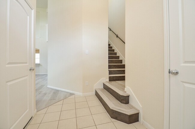 Building Photo - 7710 Granite Terrace Ln