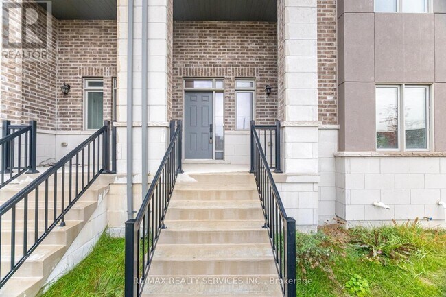 Building Photo - 24 Alan Williams Trl