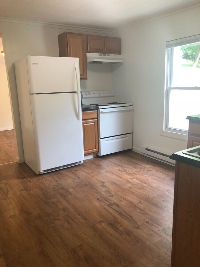 Building Photo - 8 Braddock St