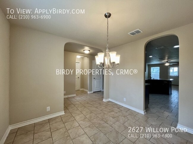 Building Photo - "Stunning 5-Bedroom Home with Granite Coun...
