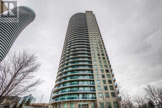 Building Photo - 90-1990 Absolute Ave