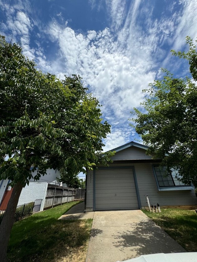 10471 Sierra Crst Dr Unit 10471, Rancho Cordova, CA 95670 Room for