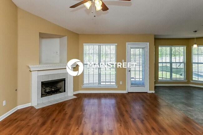 Foto del edificio - 3 Bedroom Pet-Friendly Home in Southaven, MS with Main Street Renewal