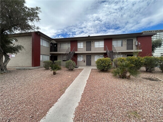 Foto del edificio - 1089 E Desert Inn Rd