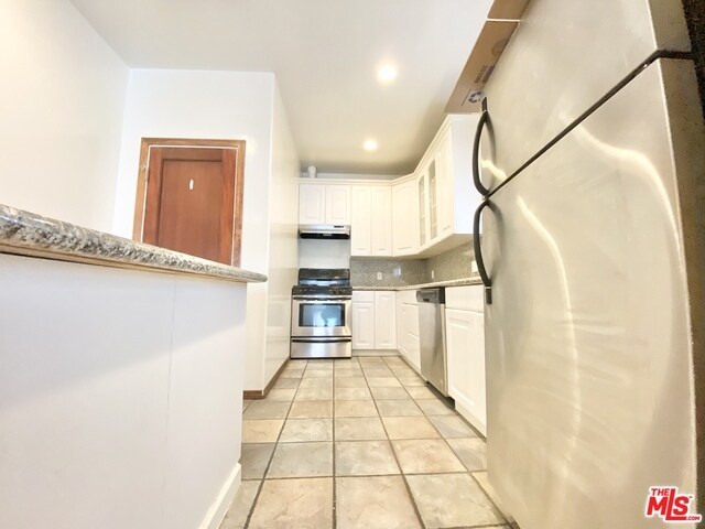 Building Photo - 410 N Gardner St