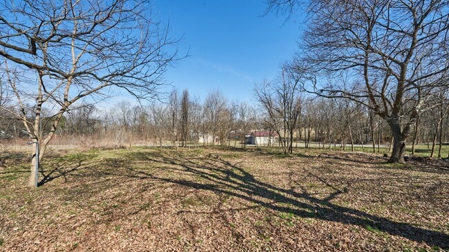 Building Photo - Coming Soon: 3BR, 2BA house in the county....