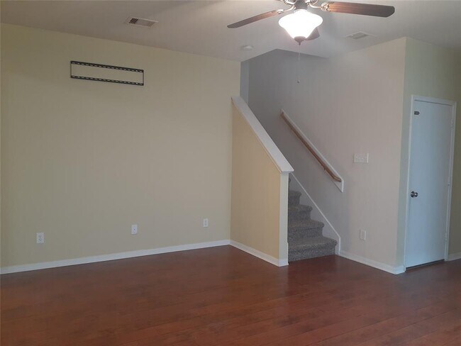 Foto del edificio - 13043 Stratford Skies Ln