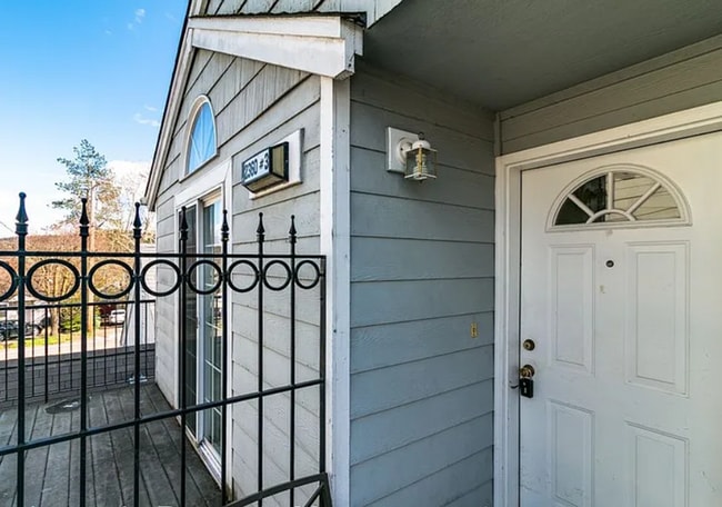 IveJ02 - IveJ02 Apartment