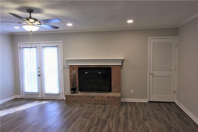 Building Photo - 9090 Cobbler Ct