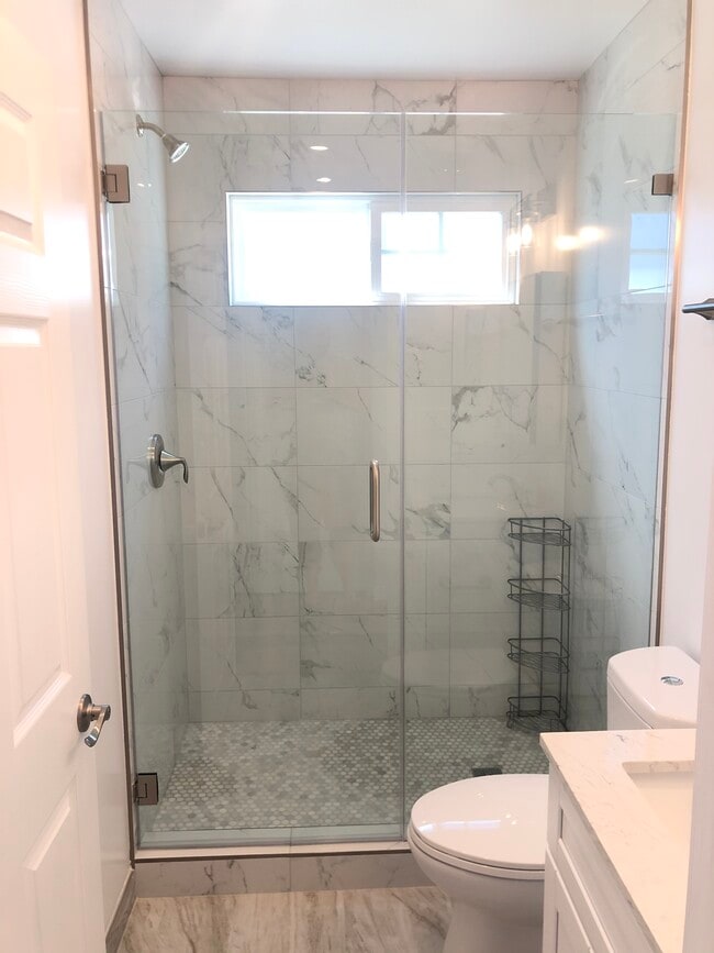 Building Photo - 825 S Sunset Canyon Dr