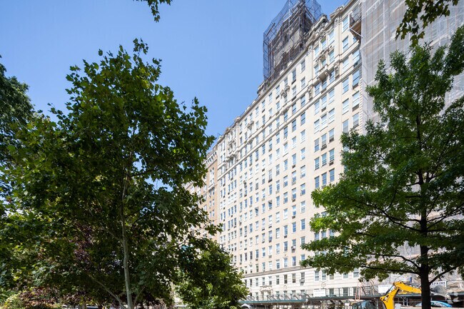 Foto del edificio - 15 W 81st St