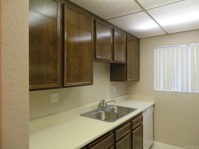 Building Photo - 2920 Briarwood Rd