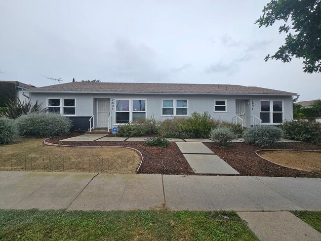 Photo - Flight Ave Apartment